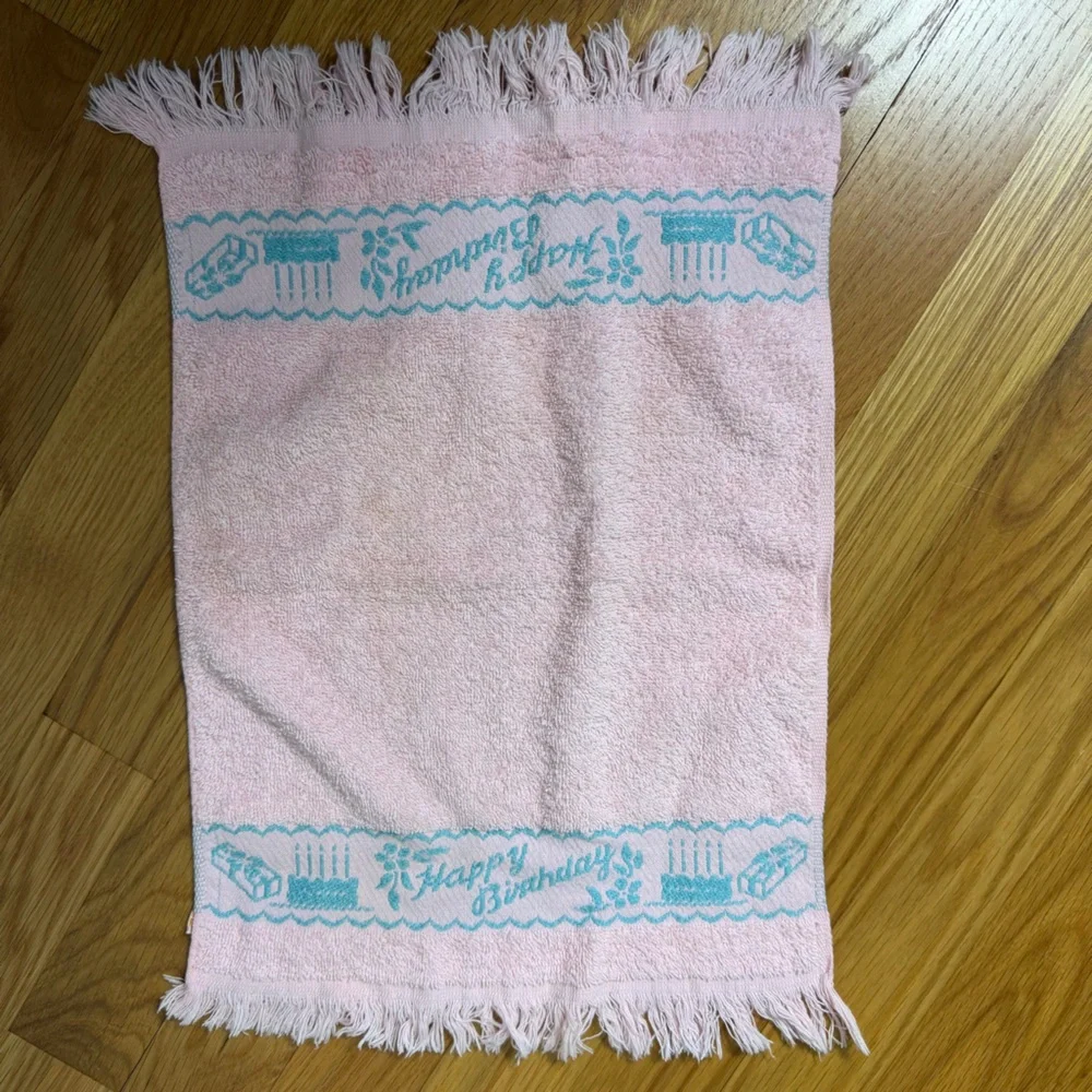 Vintage Callaway Hand Towel Wash Cloth HAPPY BIRTHDAY embroidered pink